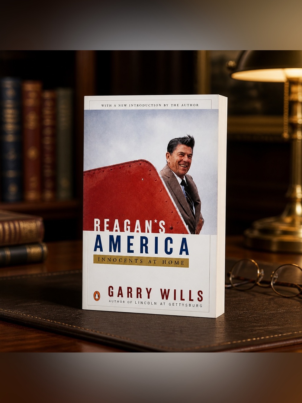 Reagan's America by Garry Wills - Paperback in White, Red, Blue